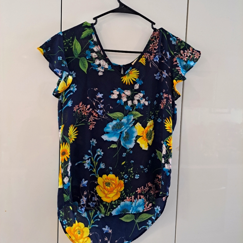 Pretty flower blouse
